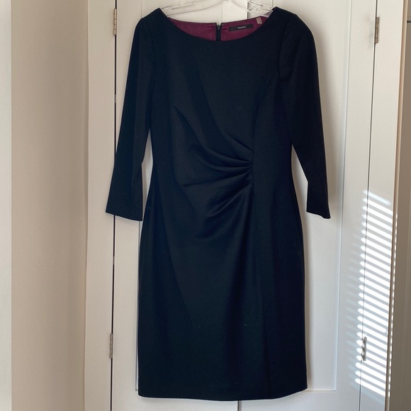 Tahari Dresses & Skirts - Classic black dress for every occasion